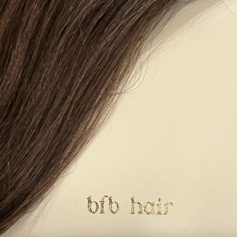 Barefoot Blonde Extensions